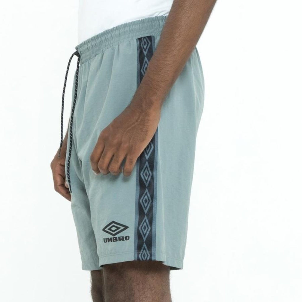 Imagem 2 do produto Bermuda Umbro Traditional Club - Masculina