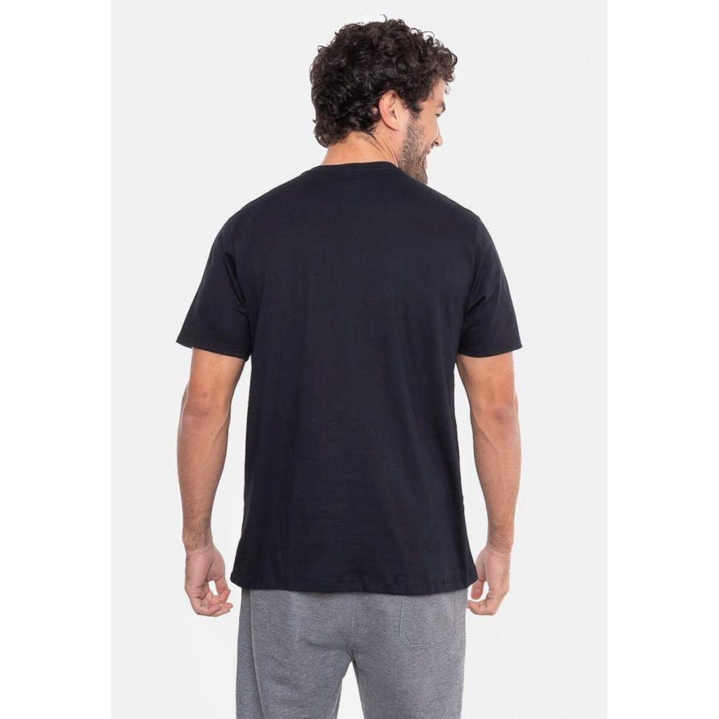 Imagem 2 do produto Camiseta Fatal Tropicalia - Masculina