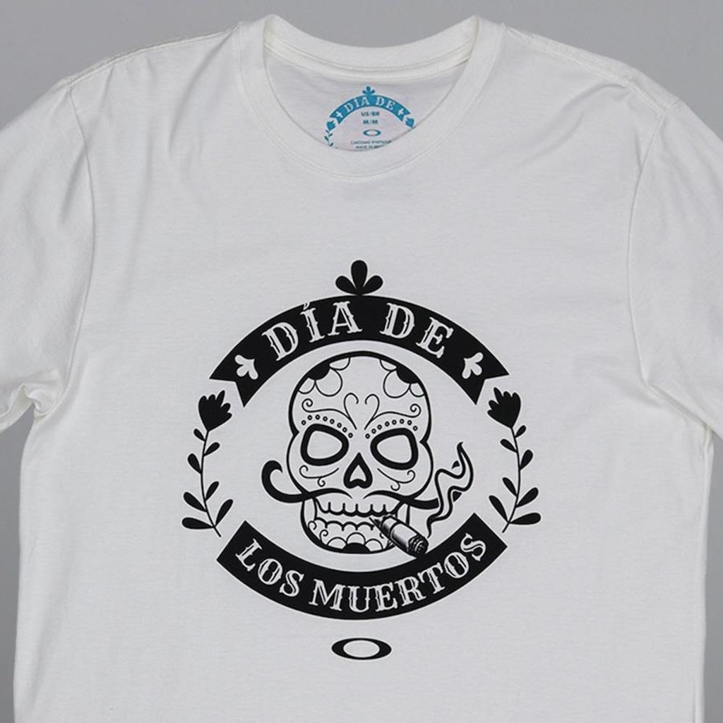 Imagem 2 do produto Camiseta Oakley Dia de Los Muertos Skull Graphic Tee - Masculina