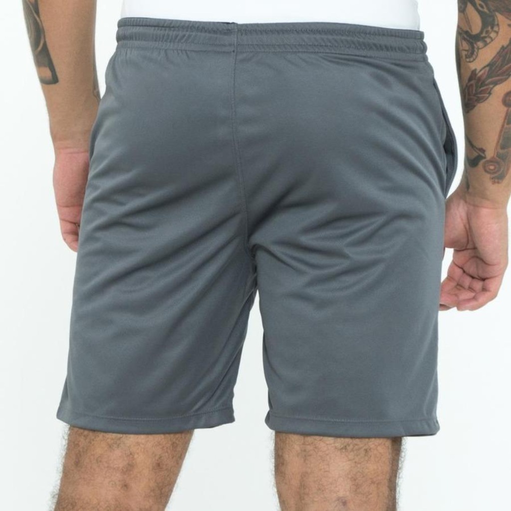 Imagem 4 do produto Bermuda Umbro Essential - Masculina