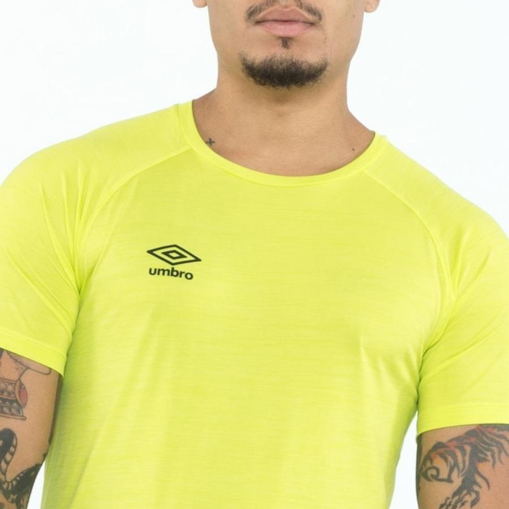 Imagem 2 do produto Camiseta Umbro Blend Large Diamond - Masculina