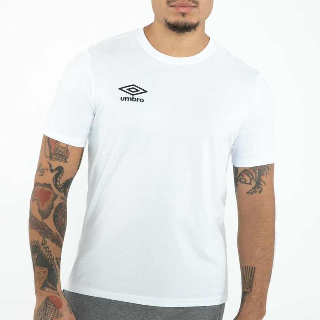 Imagem 5 do produto Camiseta Umbro Essential - Masculina