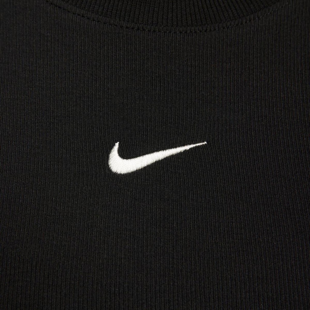 Imagem 4 do produto Camiseta Regata Nike Sportswear Essentials - Feminina