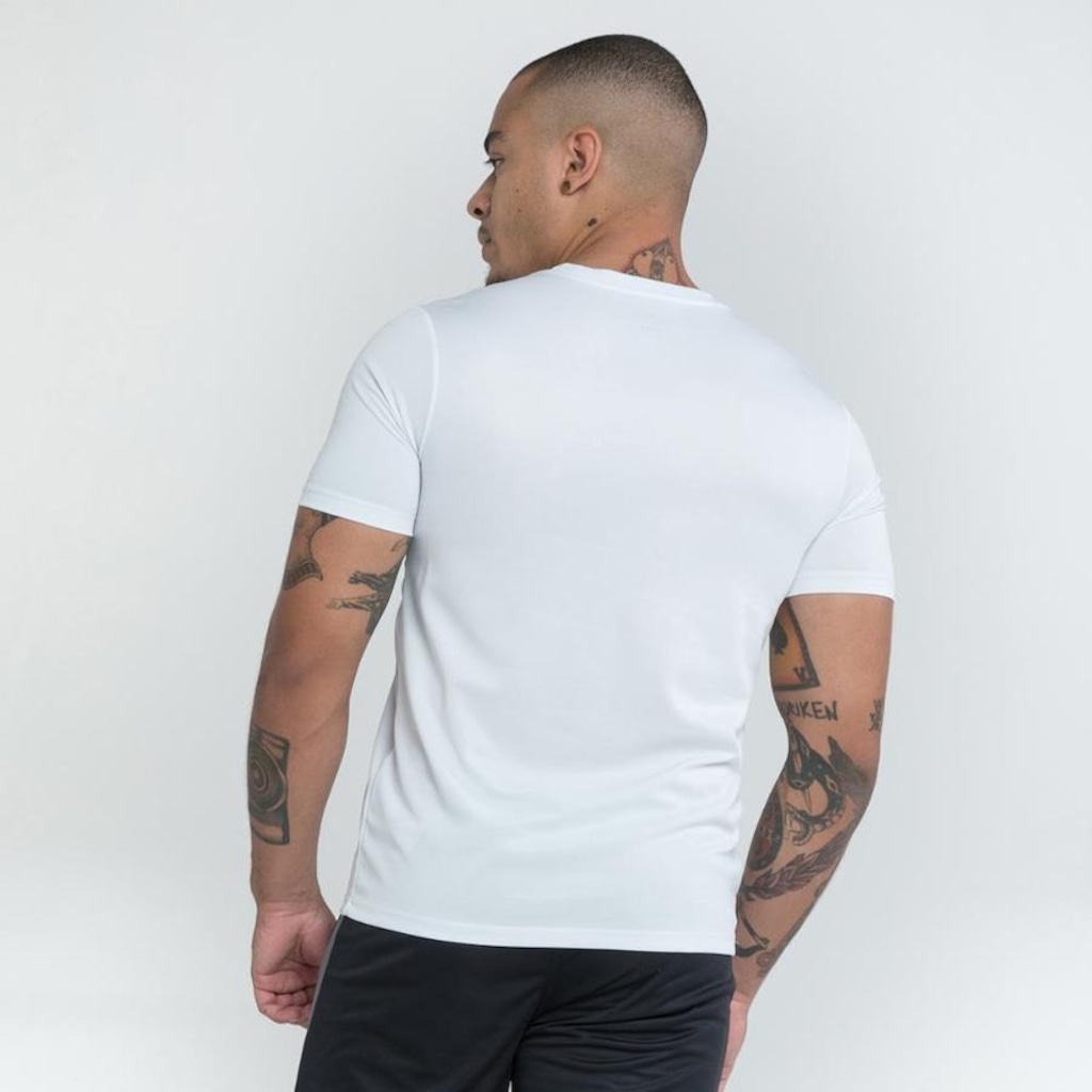 Imagem 2 do produto Camiseta Umbro Digital Diamond - Masculina