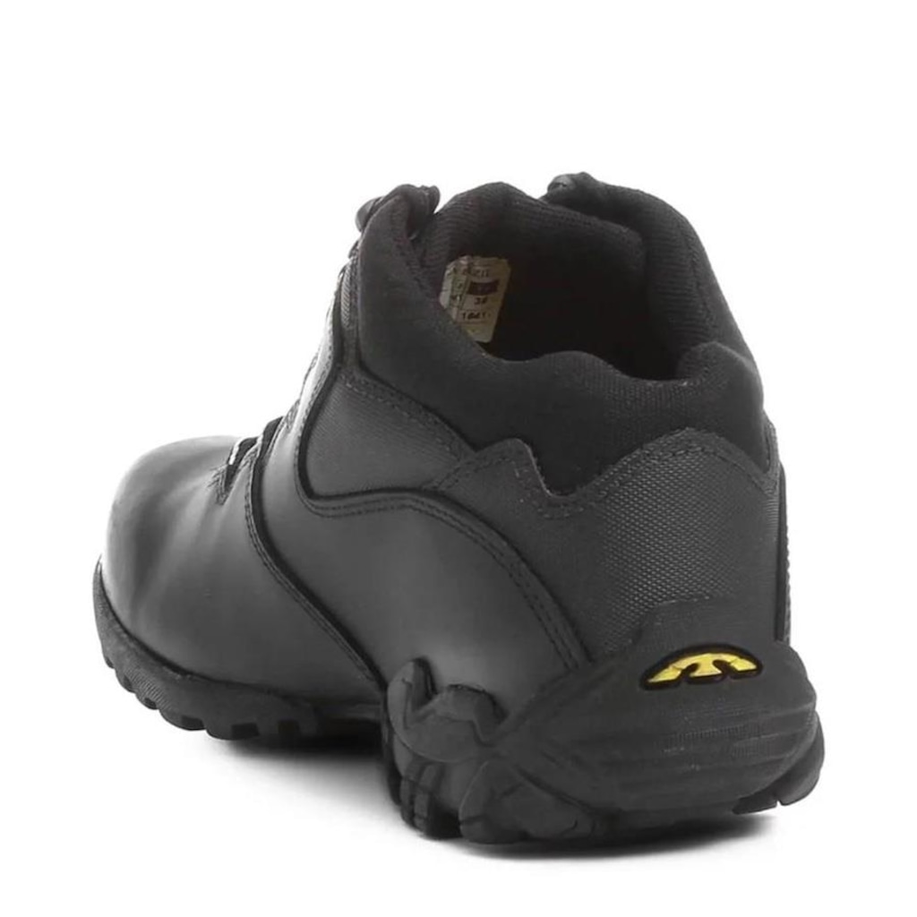 Imagem 2 do produto Bota Adventure Bull Terrier Bruce + Par de Meia - Masculina