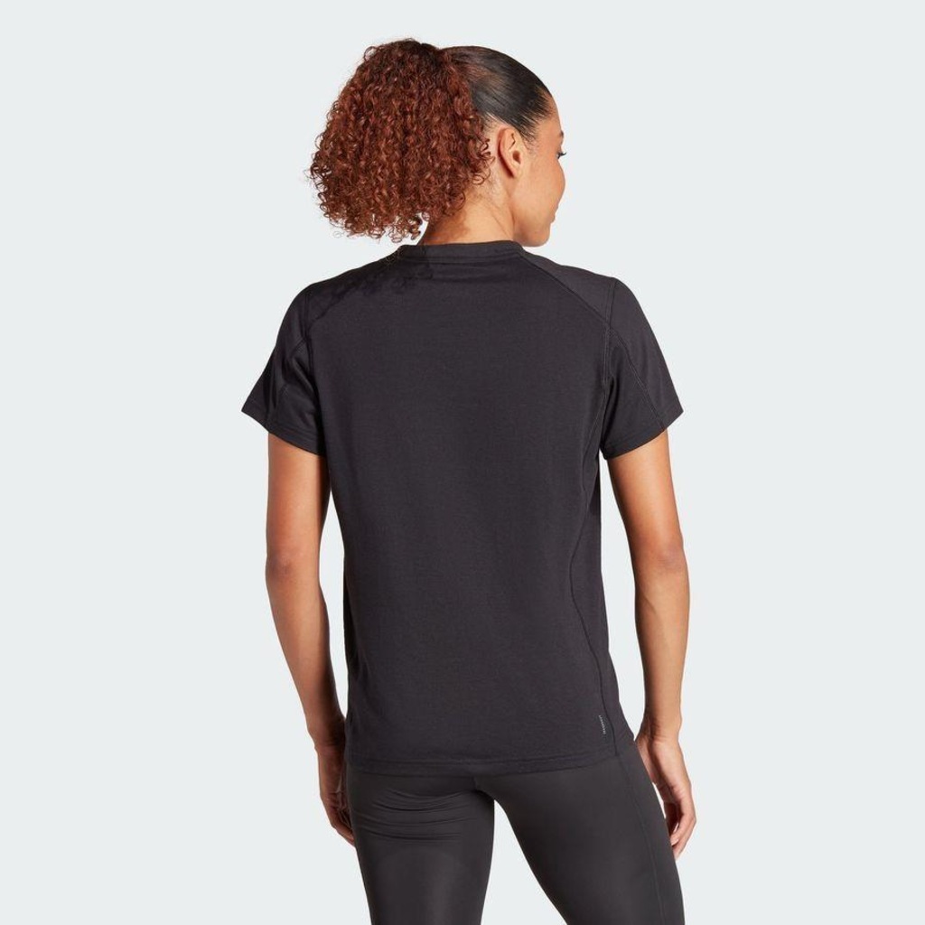 Imagem 4 do produto Camiseta adidas Train Essentials Big Performance Logo - Feminina