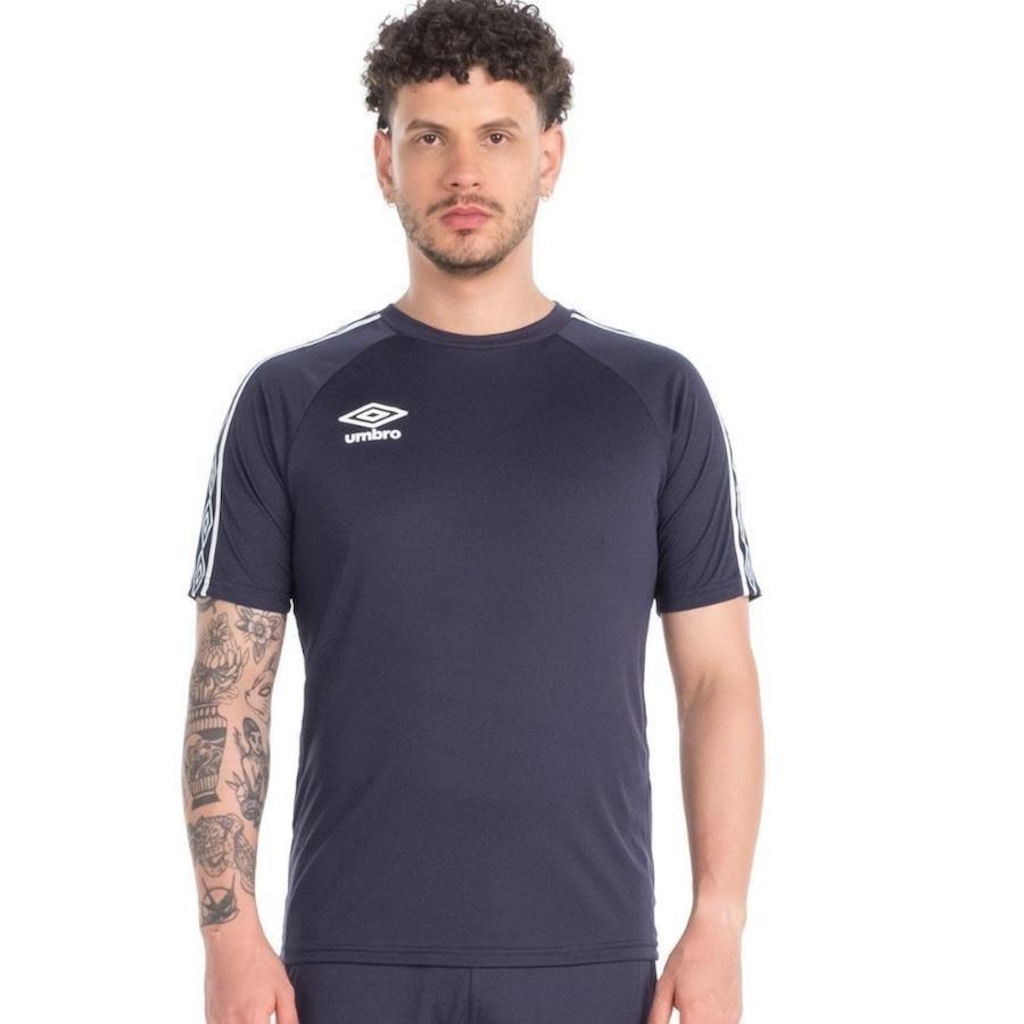 Imagem 2 do produto Camiseta Umbro Tradicional Tape - Masculina