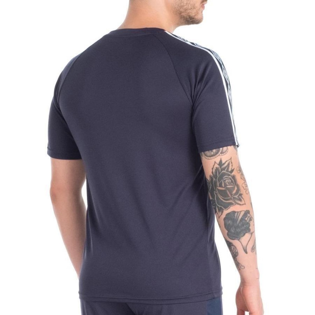 Imagem 5 do produto Camiseta Umbro Tradicional Tape - Masculina