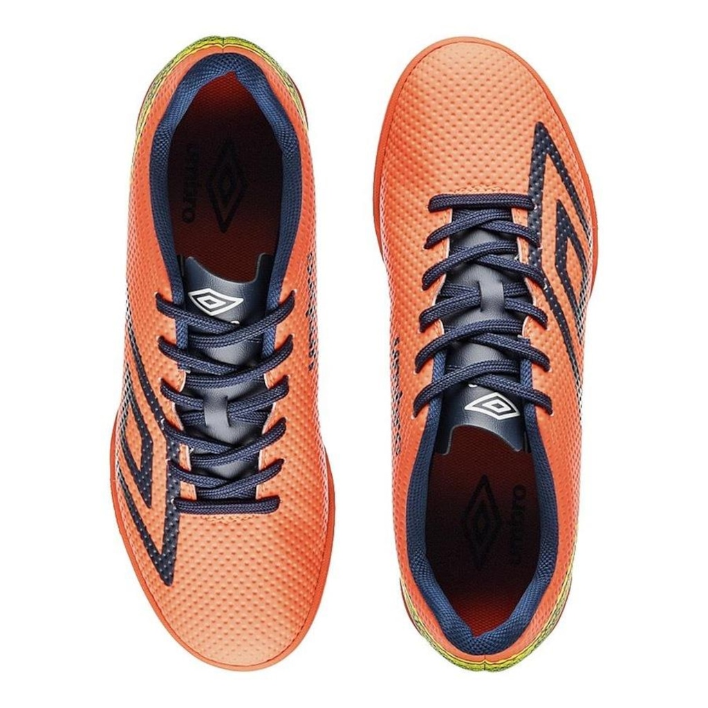 Imagem 4 do produto Kit Chuteira Futsal Umbro Force + Meião - Adulto