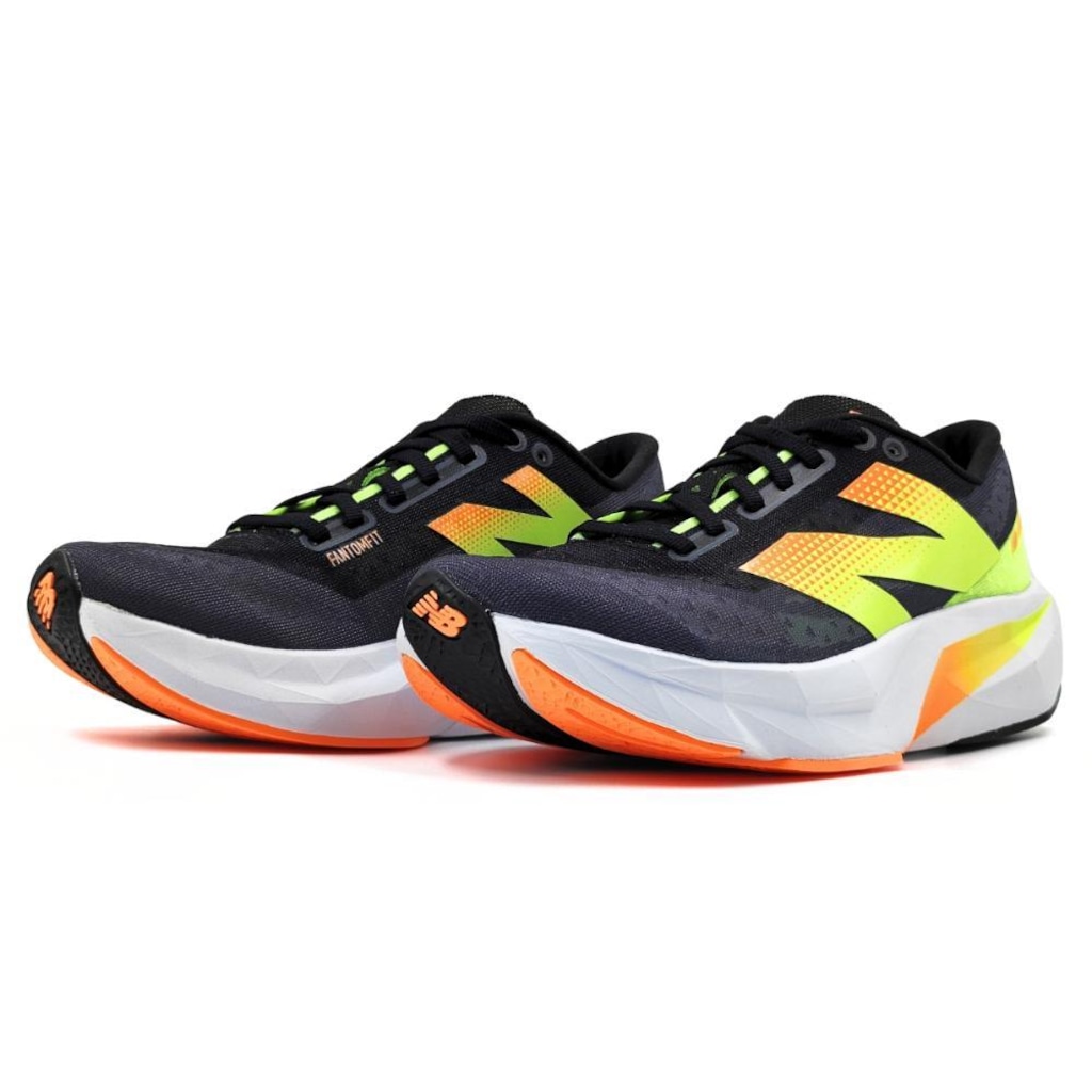 Imagem 4 do produto Tênis New Balance Fuelcell Rebel V4 Feminino