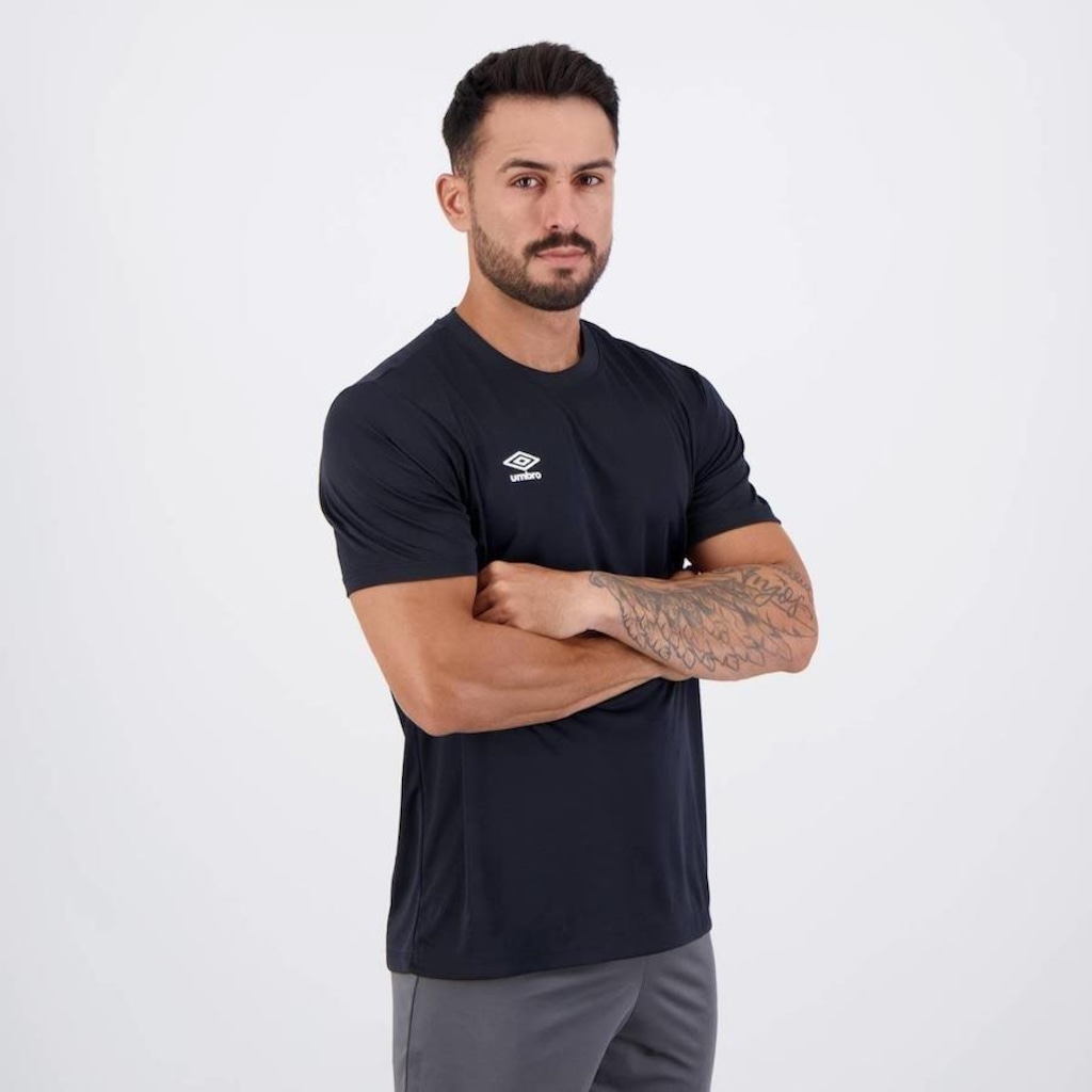Imagem 2 do produto Camiseta Umbro Legacy - Masculina