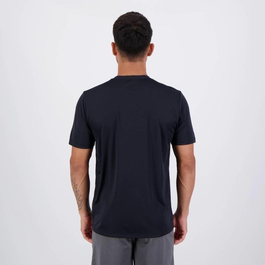 Imagem 4 do produto Camiseta Umbro Legacy - Masculina