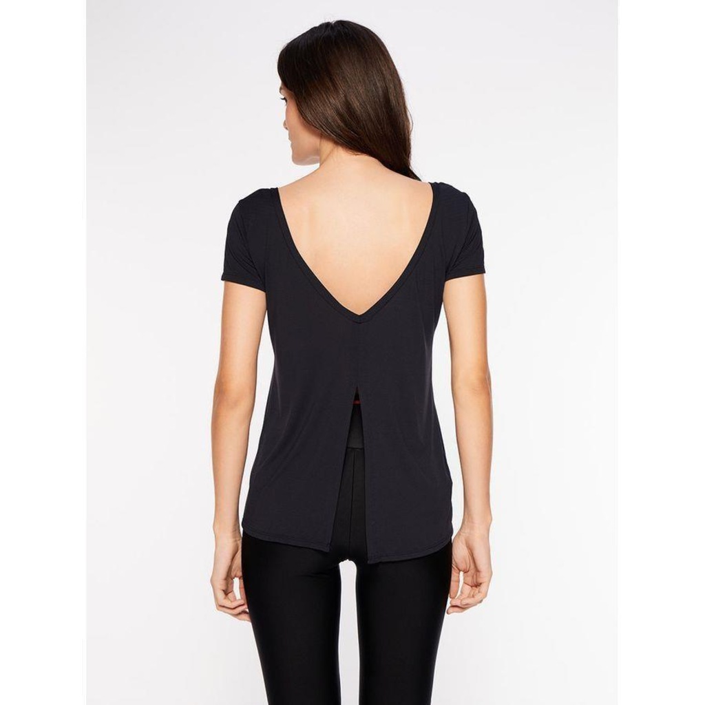 Imagem 2 do produto Camiseta Bodyforsure Decote Essentials - Feminina