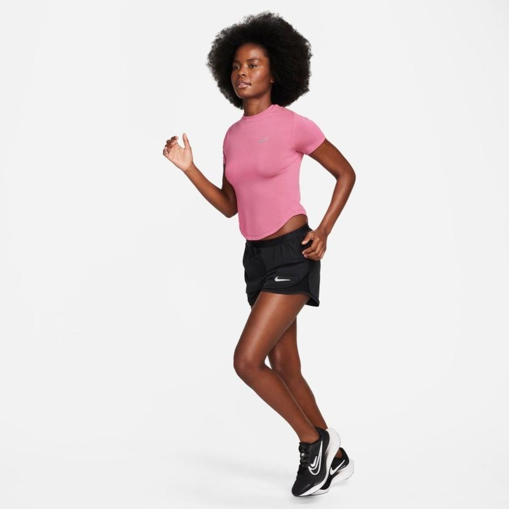 Imagem 4 do produto Camiseta Nike Run Division - Feminina
