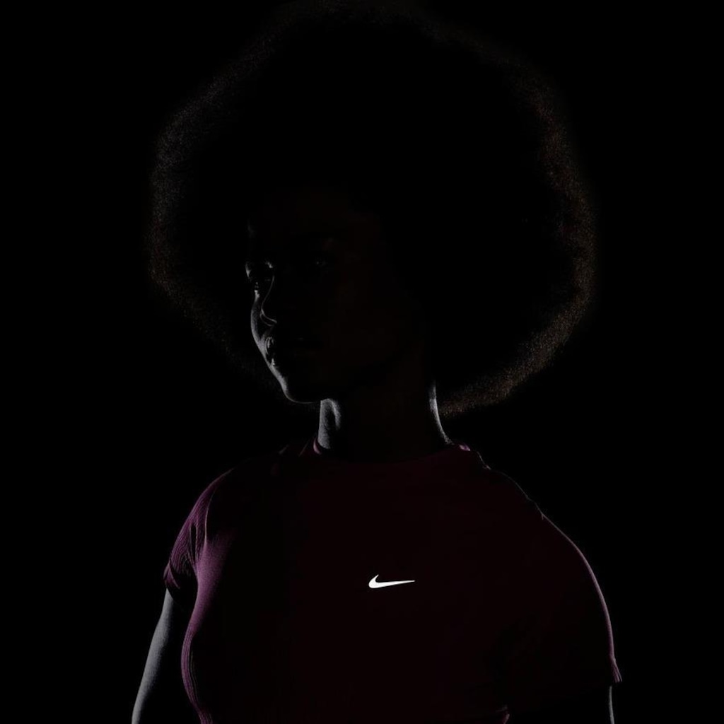 Imagem 5 do produto Camiseta Nike Run Division - Feminina