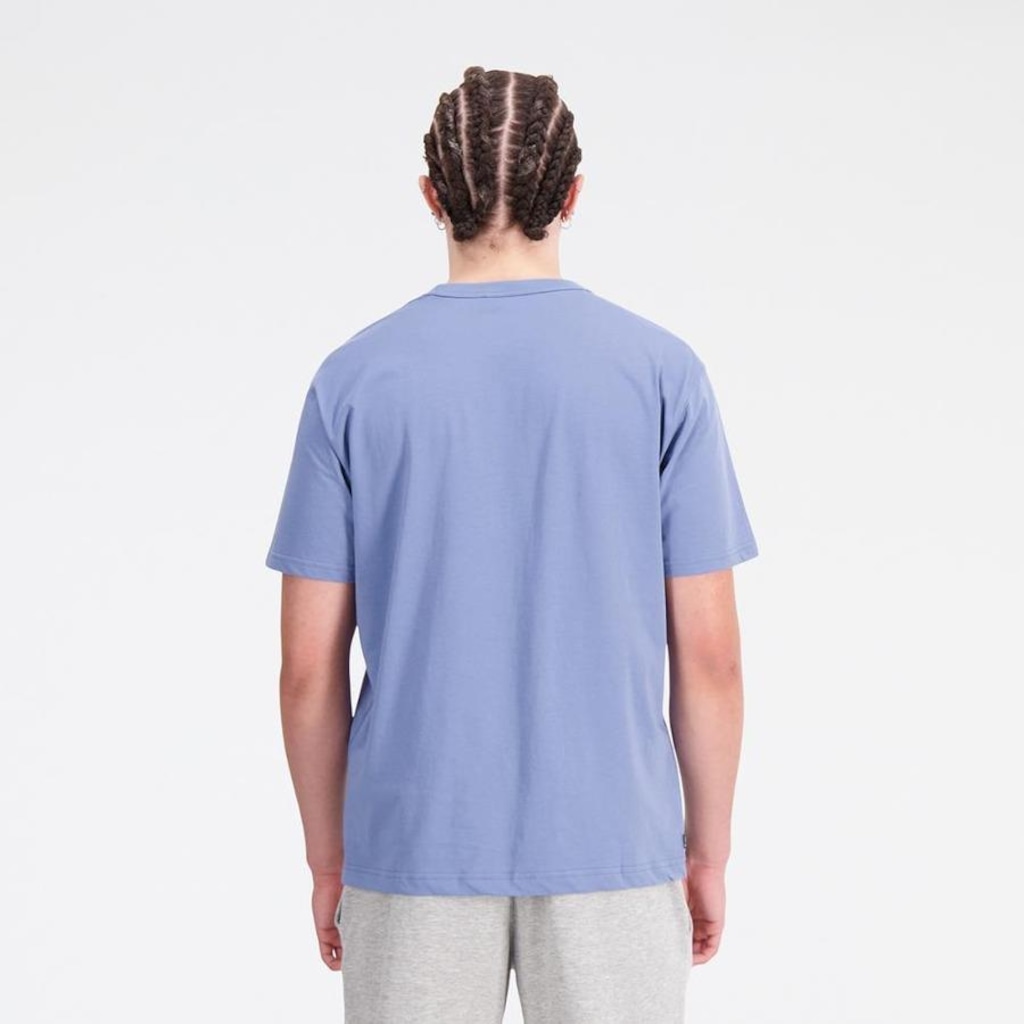 Imagem 4 do produto Camiseta New Balance Essentials Logo - Masculina