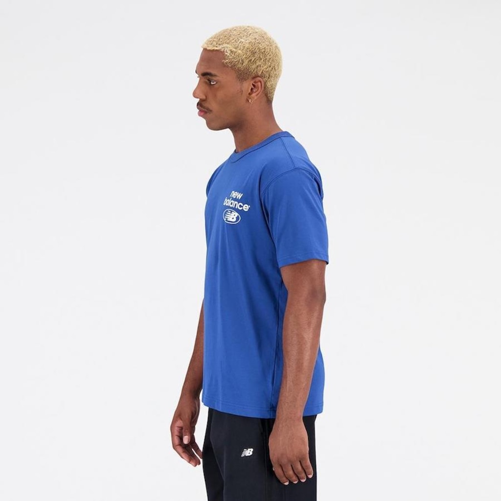 Imagem 2 do produto Camiseta New Balance Essentials Logo - Masculina