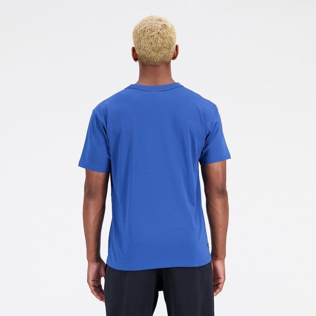 Imagem 3 do produto Camiseta New Balance Essentials Logo - Masculina