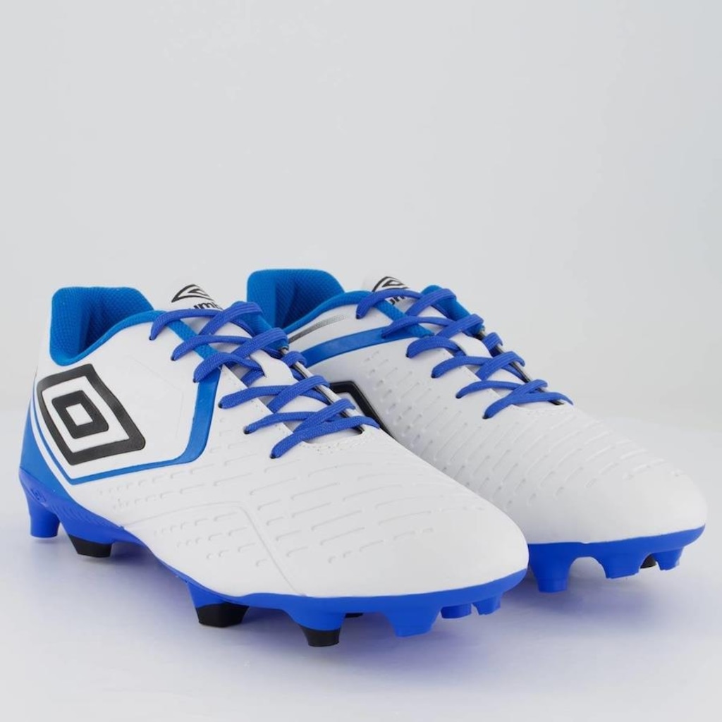 Imagem 2 do produto Chuteira de Campo Umbro Score - Adulto