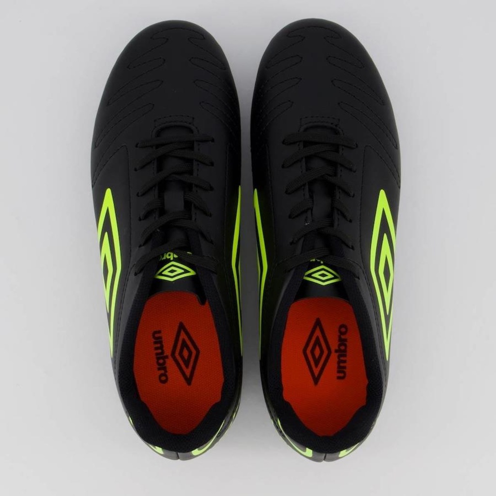 Imagem 4 do produto Chuteira de Campo Umbro Class - Adulto