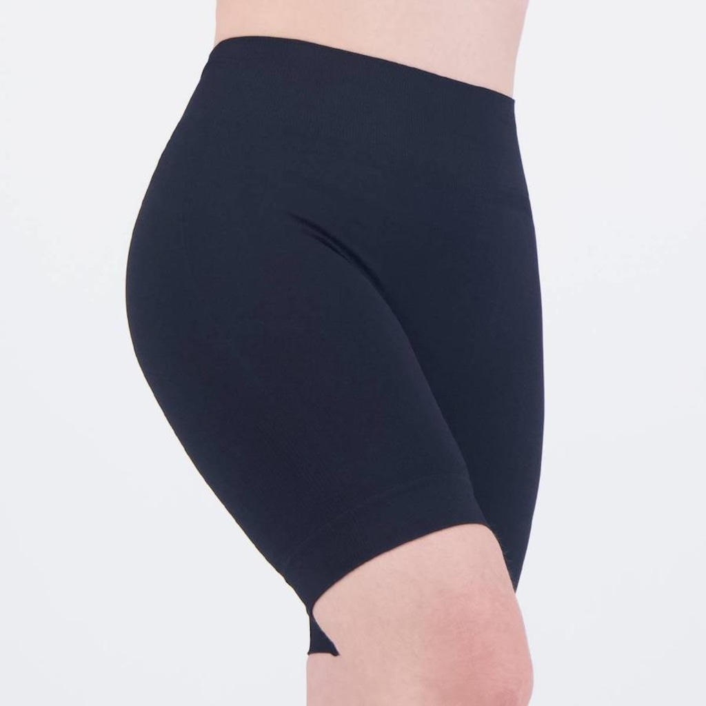 Imagem 2 do produto Bermuda Selene Sem Costura Fitness - Feminina