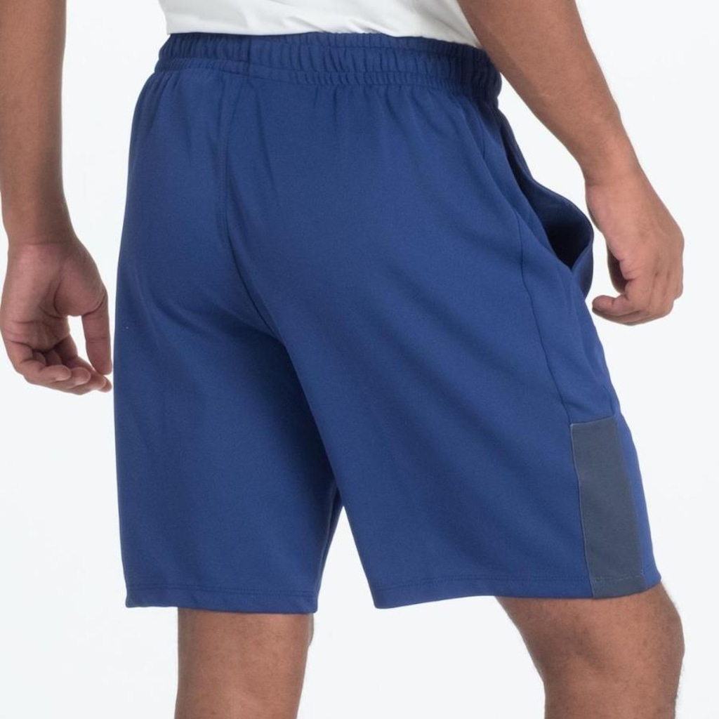 Imagem 5 do produto Bermuda Umbro Football Line - Masculina