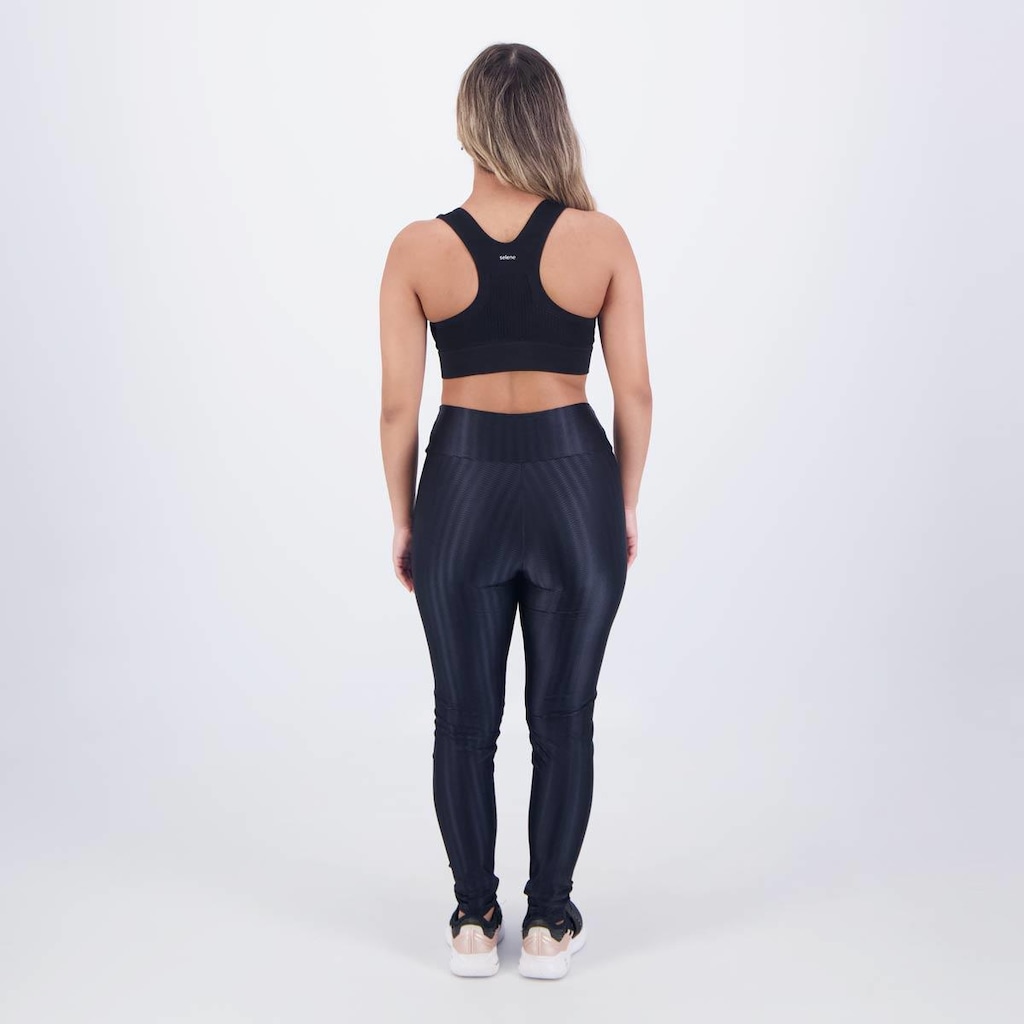 Imagem 5 do produto Conjunto Selene: Top Fitness com Bojo sem Costura + Legging 3D - Feminino