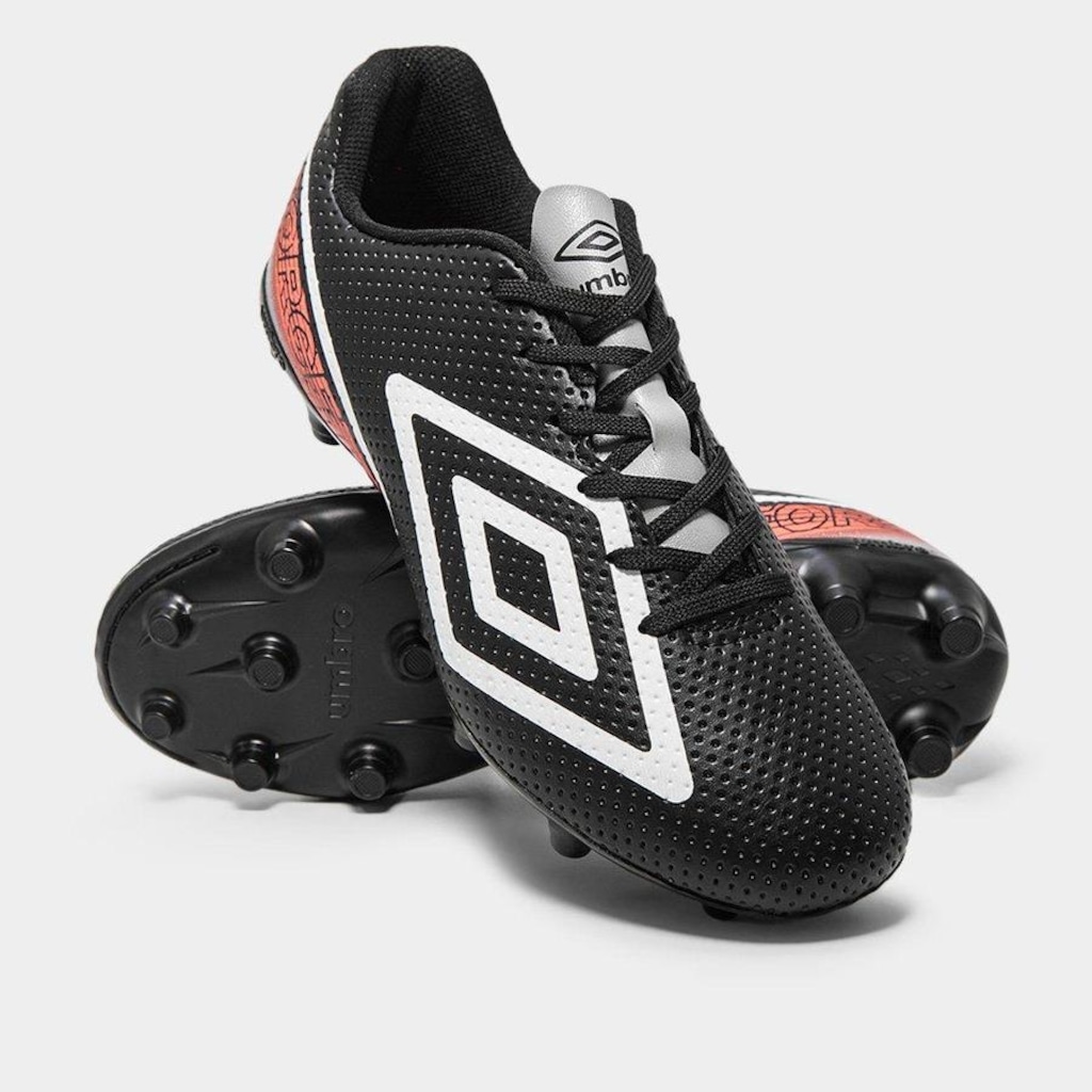Imagem 2 do produto Chuteira de Campo Umbro Force - Adulto