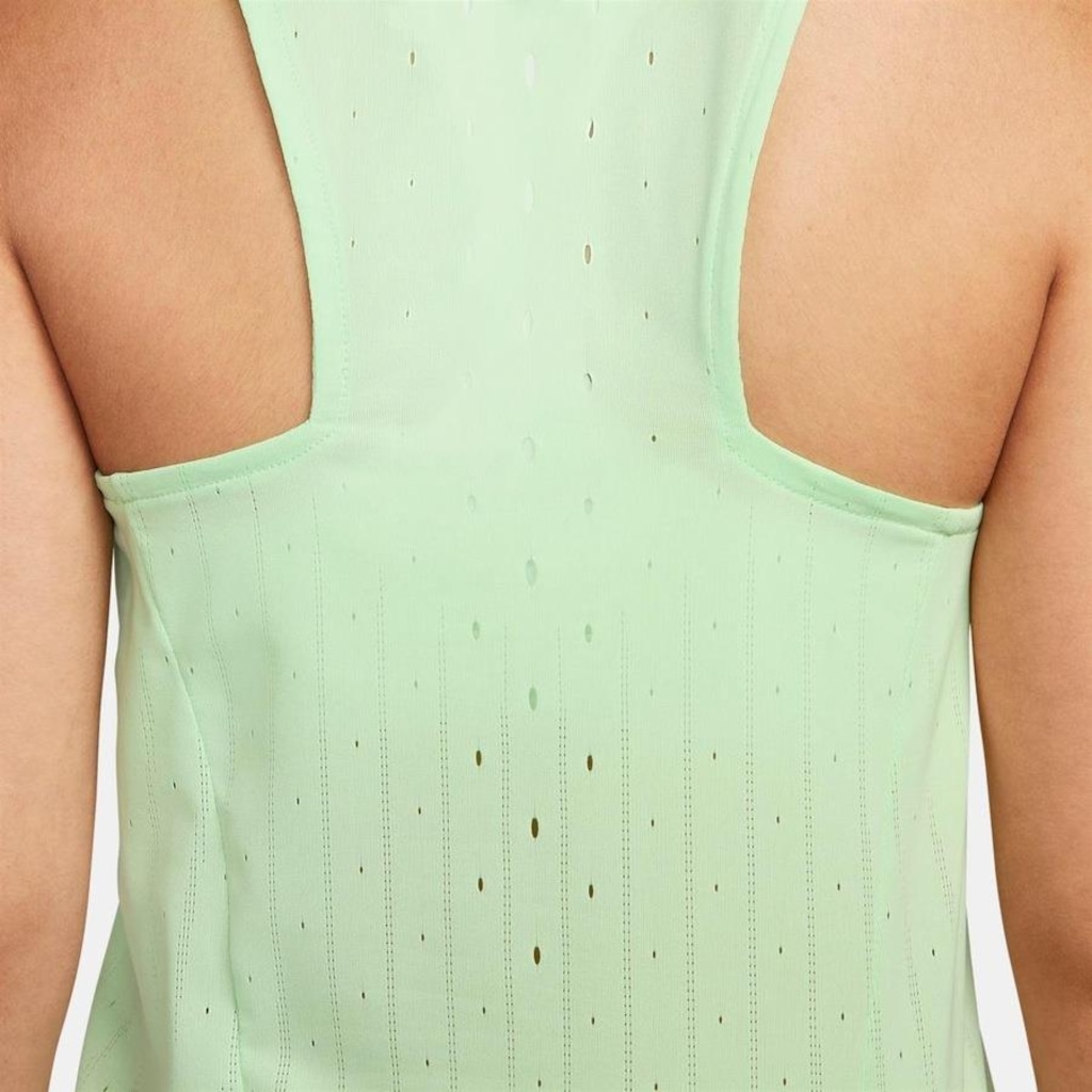 Imagem 3 do produto Camiseta Regata Nike Dri-Fit Adv Aeroswift - Feminina