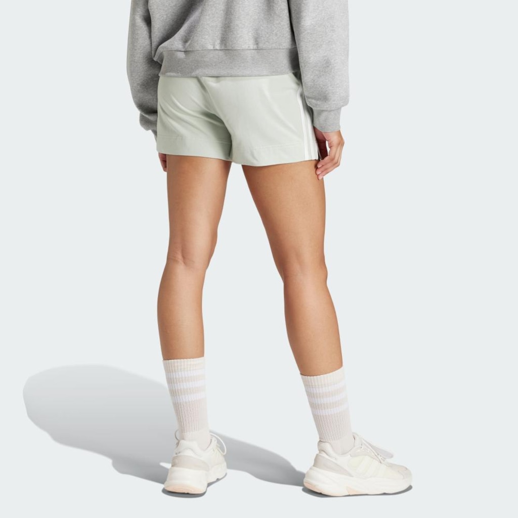 Imagem 3 do produto Shorts adidas Essentials Slim Três Listras - Feminino