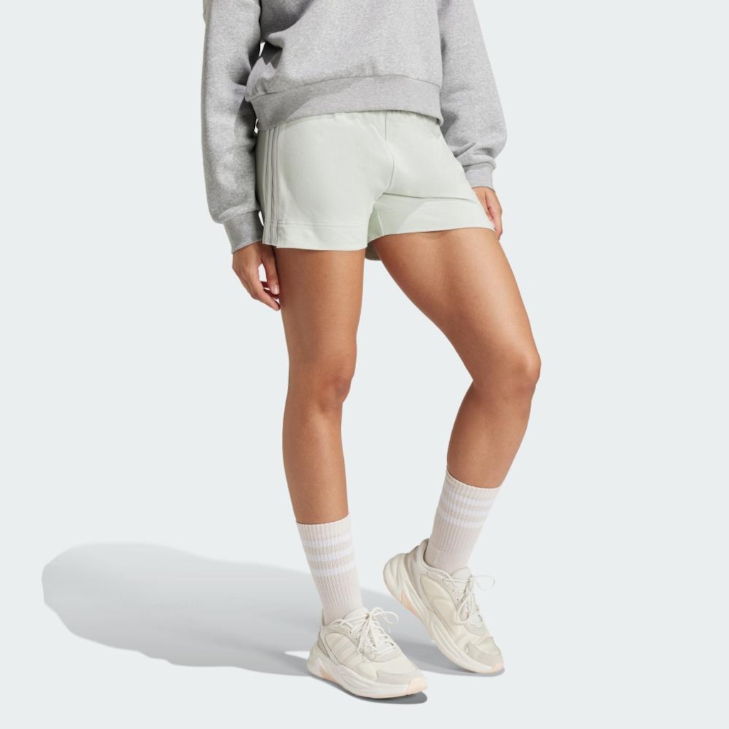 Imagem 4 do produto Shorts adidas Essentials Slim Três Listras - Feminino