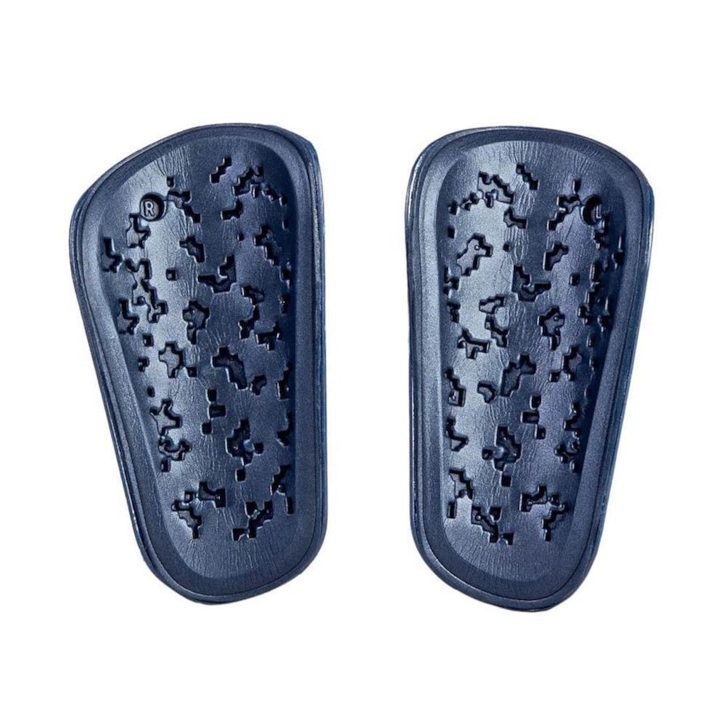 Imagem 3 do produto Caneleira Umbro Neo Shield Guard W/ Sleeve