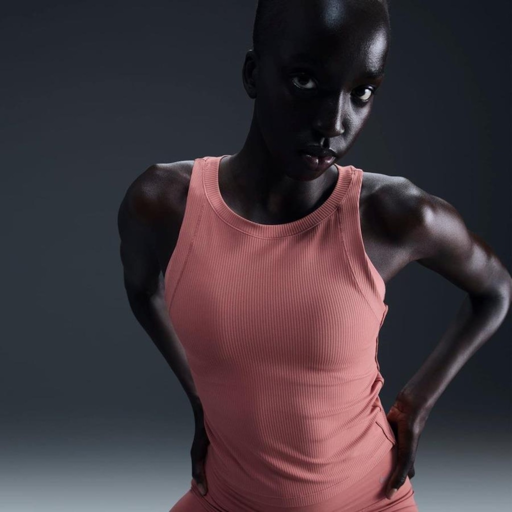 Imagem 3 do produto Regata Nike Dri-Fit Feminina