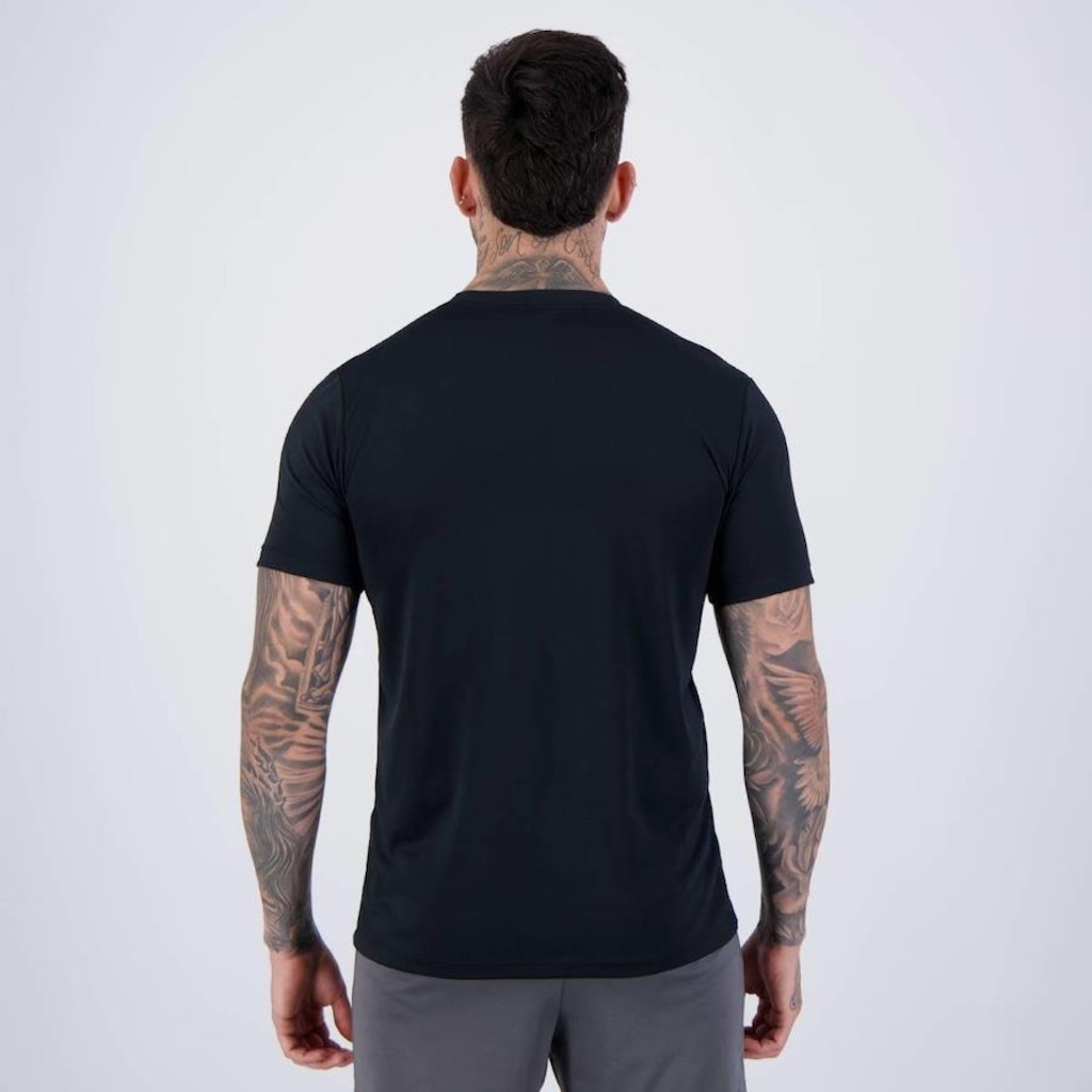 Imagem 4 do produto Camisa Umbro Essential Diamond - Masculina