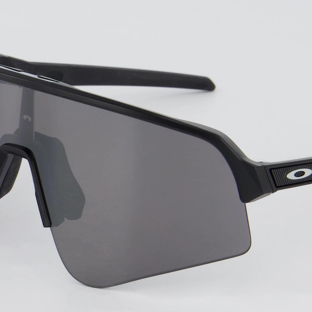 Imagem 2 do produto Óculos de Sol Unissex Oakley Sutro Lite Sweep