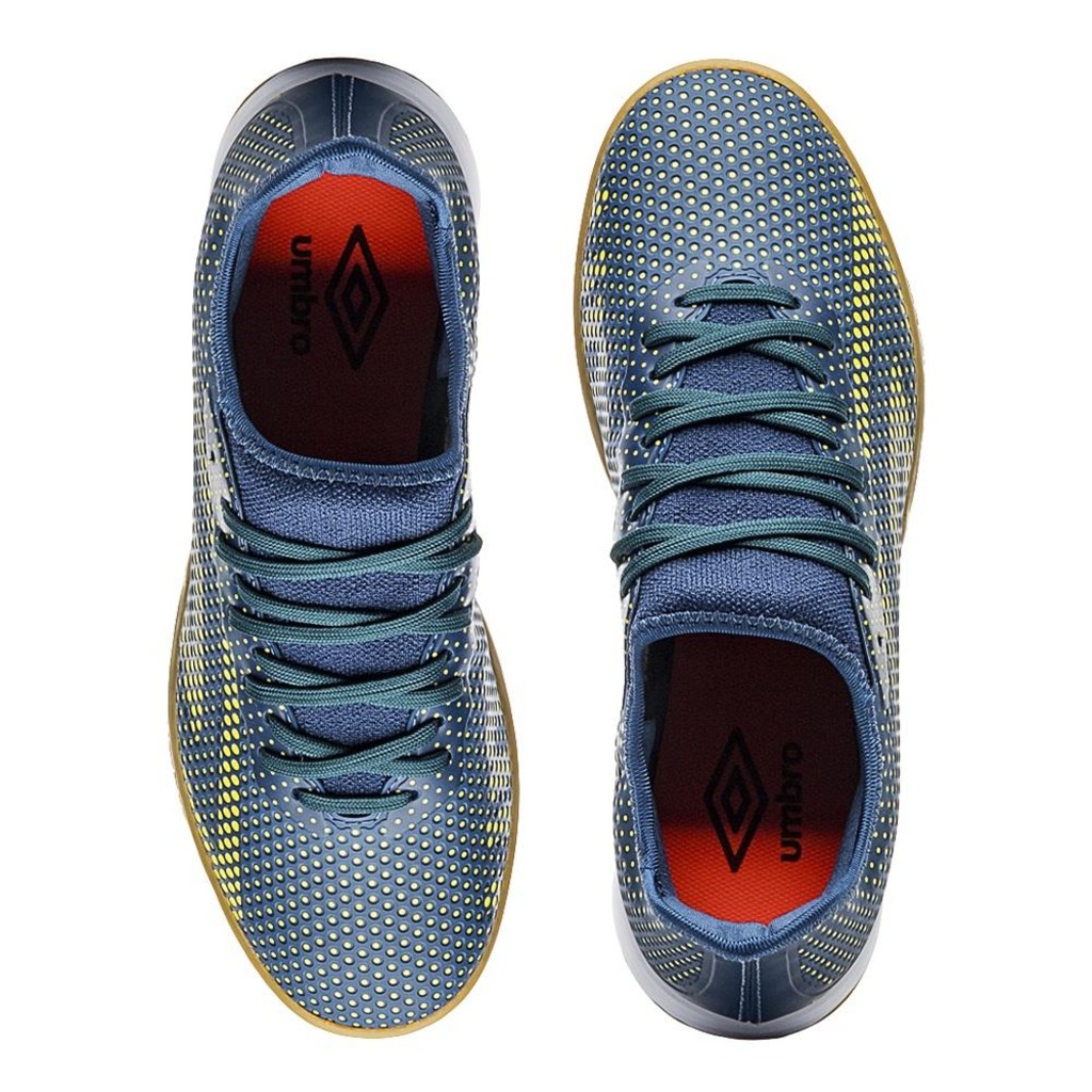 Imagem 4 do produto Kit Chuteira Futsal Umbro Velocita Ix Club e Meião - Adulto