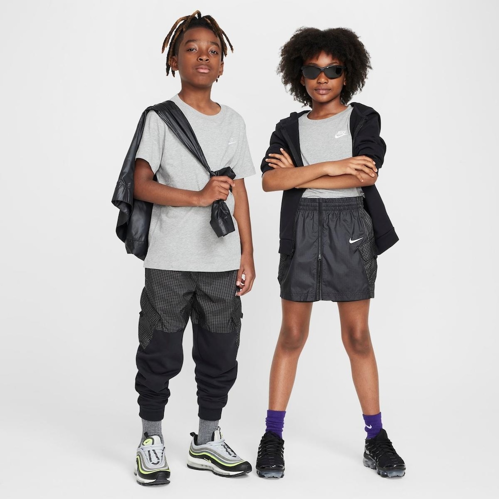 Imagem 4 do produto Camiseta Nike Sportswear Futura Infantil