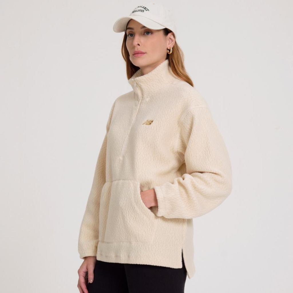 Imagem 2 do produto Blusão New Balance Sherpa Small Logo - Feminino