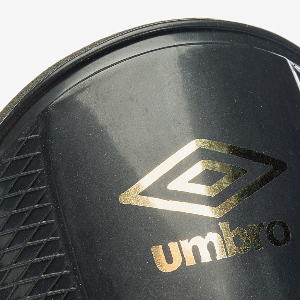 Imagem 2 do produto Caneleira Umbro Protection St - Infantil