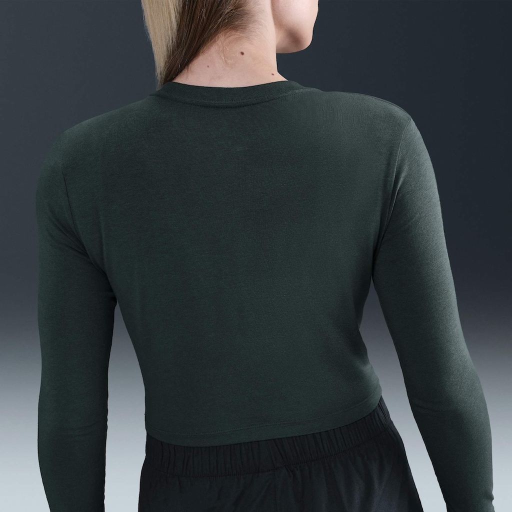 Imagem 2 do produto Camiseta Nike Sportswear Cropped Chill Knit - Feminina