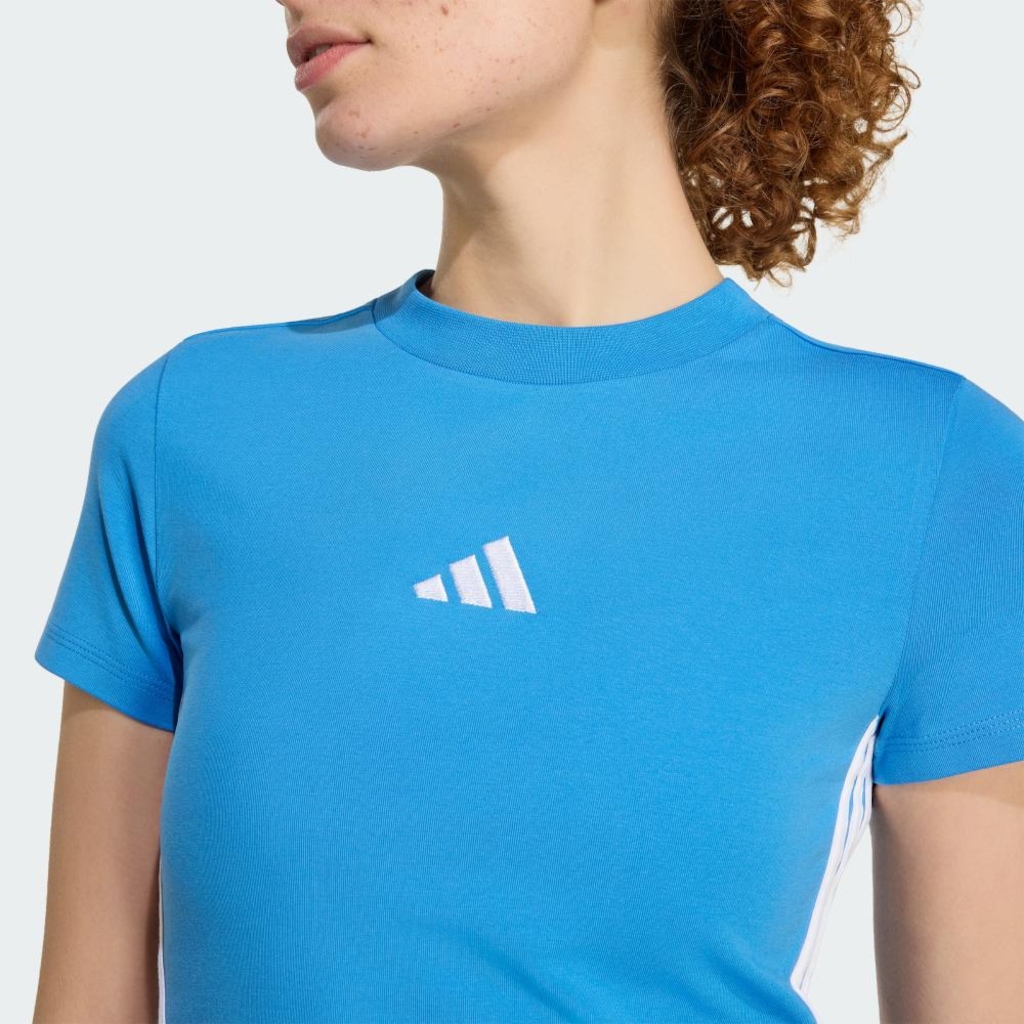 Imagem 5 do produto Camiseta adidas Essentials Três Listras Slim - Feminina