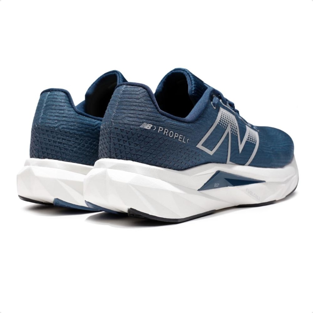 Imagem 5 do produto TÊNIS NEW BALANCE FUELCELL PROPEL V5 - MASCULINO