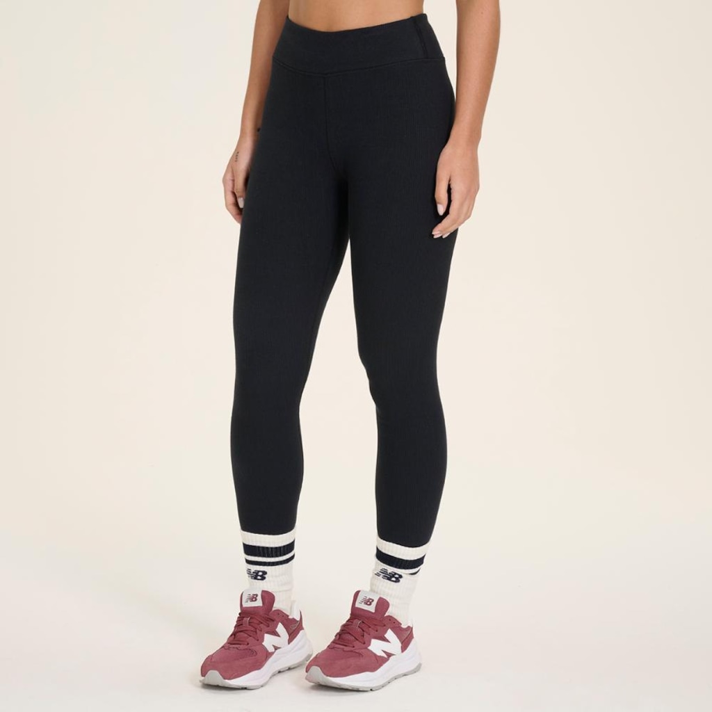 Imagem 2 do produto Legging New Balance Canelada Small Logo Feminina