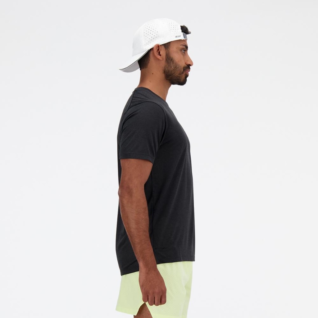 Imagem 2 do produto Camiseta New Balance Atlhetics Run - Masculina
