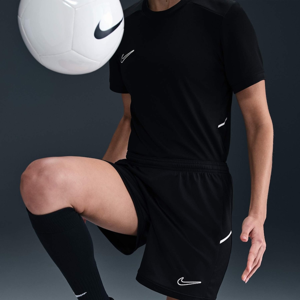 Imagem 2 do produto Short Nike Academy - Feminino