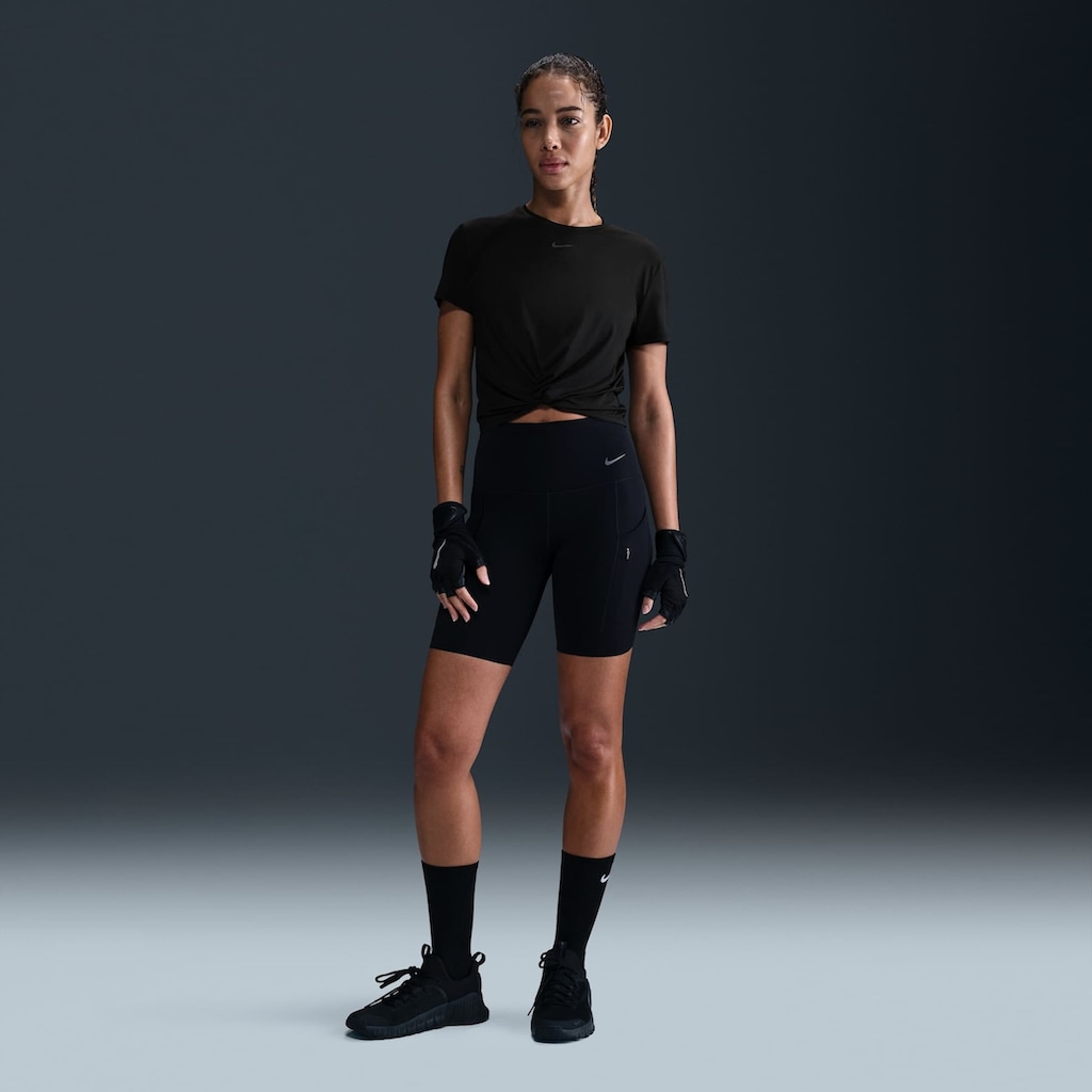 Imagem 4 do produto Camiseta Nike One Classic Cropped - Feminina