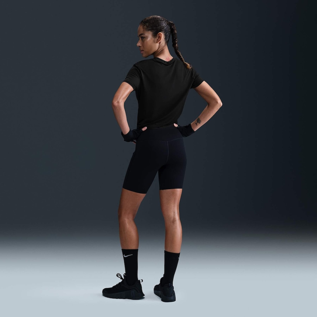 Imagem 5 do produto Camiseta Nike One Classic Cropped - Feminina