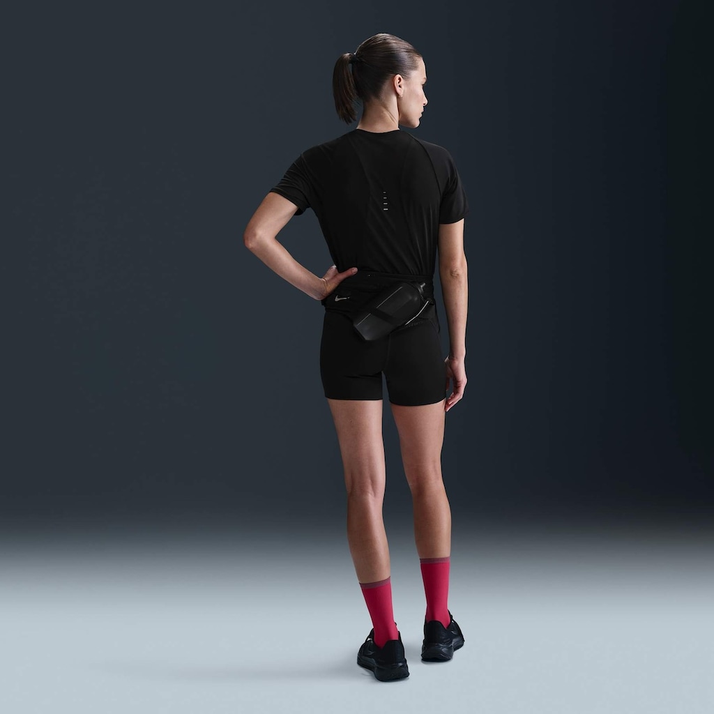 Imagem 5 do produto Camiseta Nike Dry-FIT Feminina