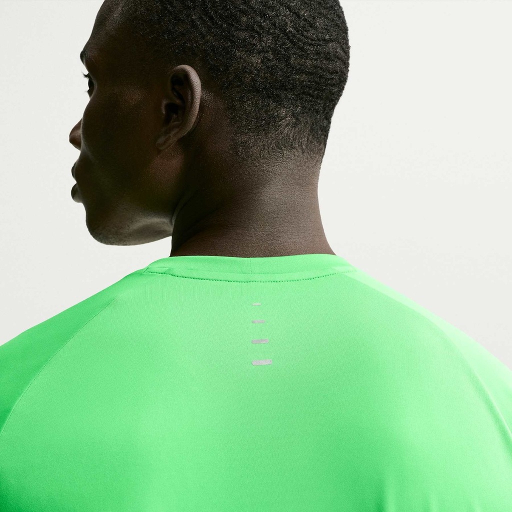 Imagem 2 do produto Camiseta Nike Dry-FIT Advance - Masculina