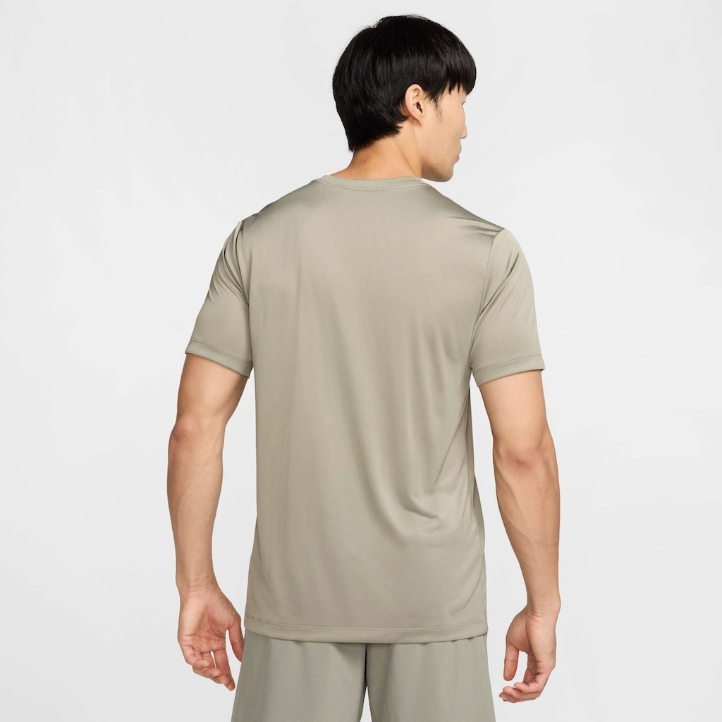 Imagem 2 do produto Camiseta Nike Dri-Fit Tee Legend Masculina